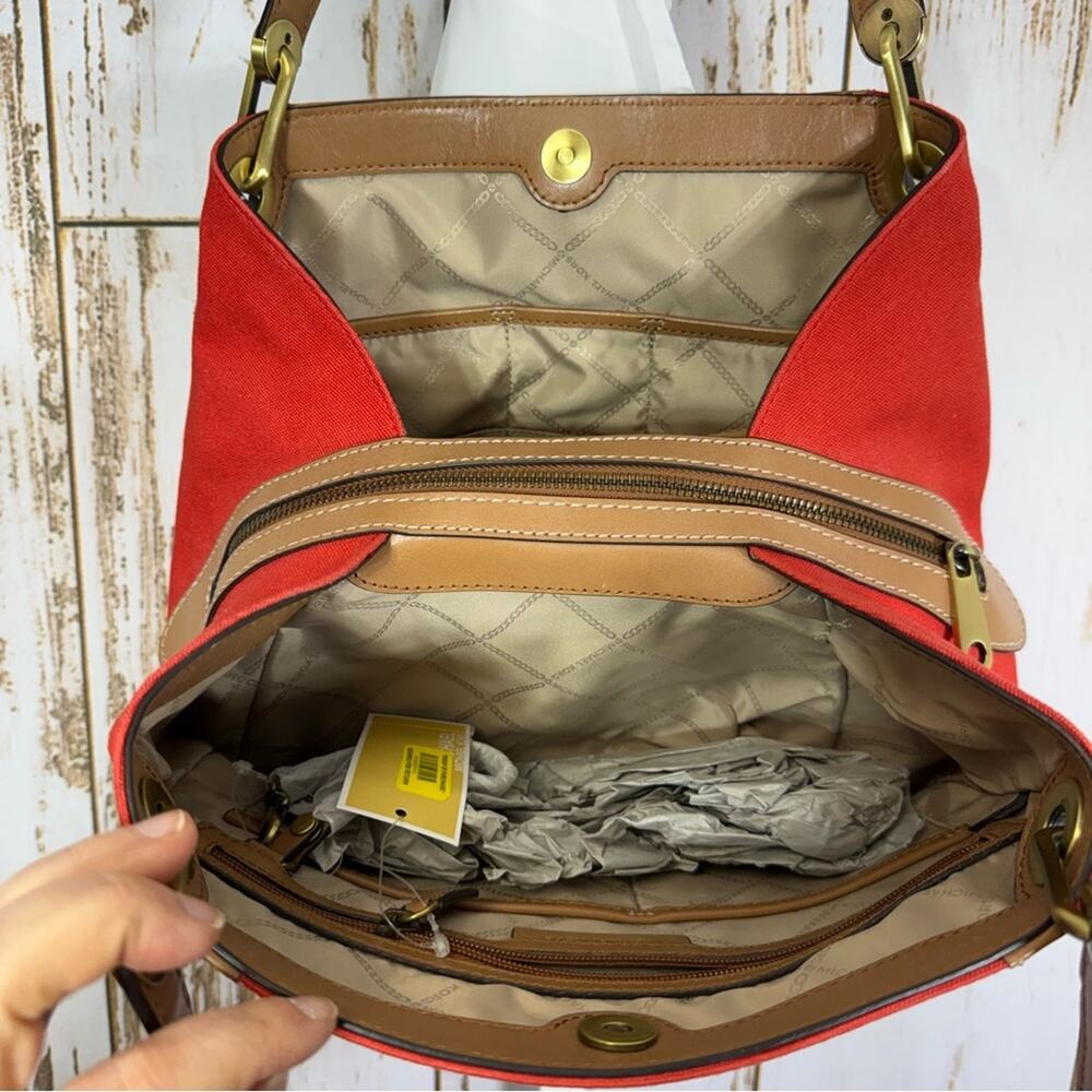 NWT, Michael Kors Raven, Terracotta Large Pocket Shoulder Tote Bag. - Picture 4 of 13